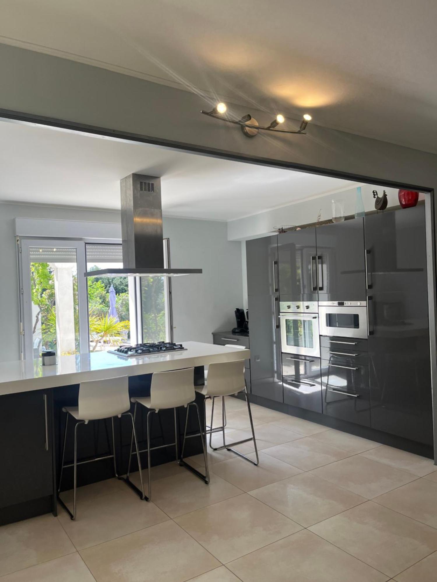 Ibis - Villa Avec Piscine, Jardin Et Parking Arles Eksteriør billede